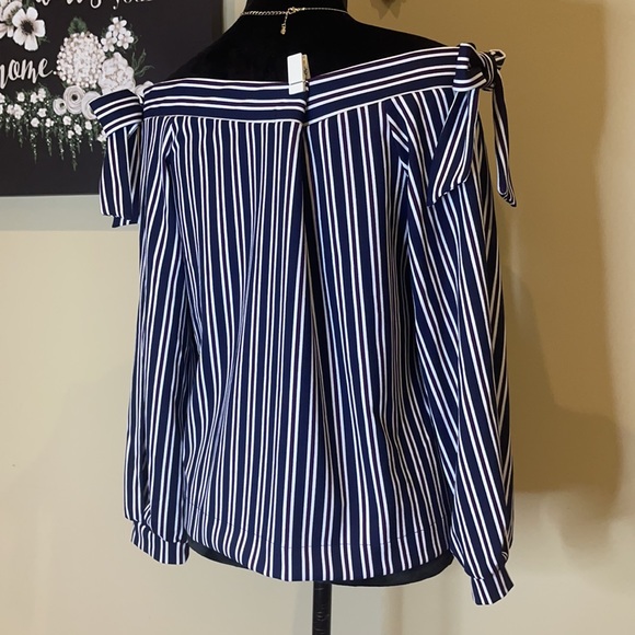 Banana Republic Off Shoulder -Q-34 - Picture 4 of 7